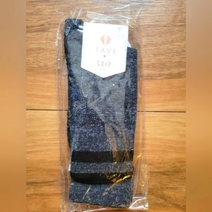 NWT Tavi Noir Kai Sticky socks